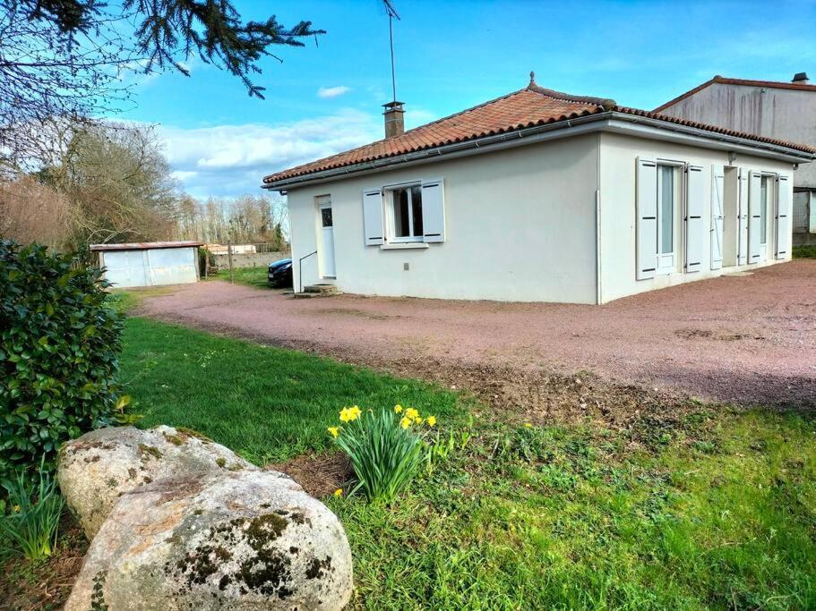 Petite Maison, Le Charme De L'Ancien Saint-Mesmin  Exteriér fotografie